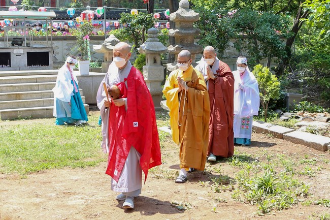 The Vesak great ceremony at Duoc Su Temple, Incheon City, South Korea